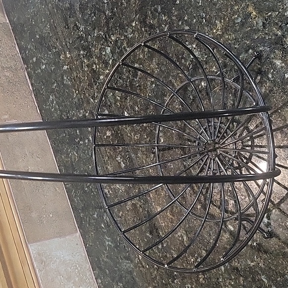 Spectrum Yumi Fruit Tree Fruit Basket - Picture 4 of 5